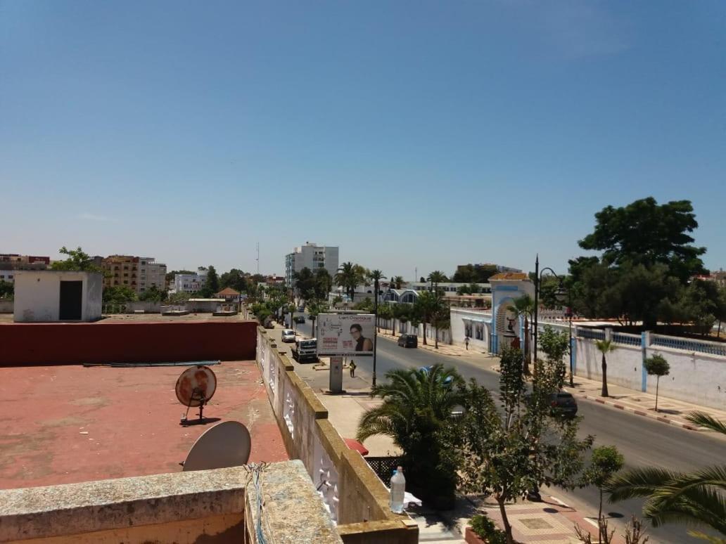 Hotel Choumis Haj Messaoud Larache Eksteriør billede